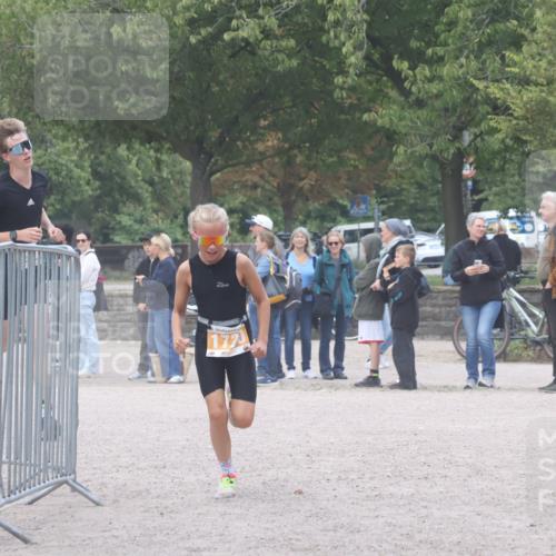 14.09.2025 - Stadtparktriathlon Strokosch-Dieckow http://msf.ph/oto/8900633 14.09.2025 14:39:29 Ziel 1549, 1561, 1720 meine-sportfotos.de