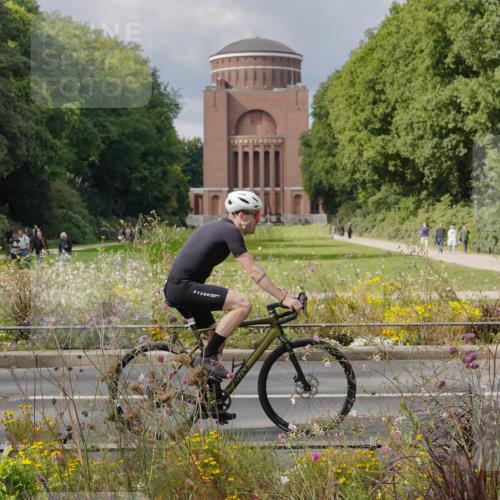 14.09.2025 - Stadtparktriathlon Michael Burmester http://msf.ph/oto/8900652 14.09.2025 13:06:11 Radfahren 1335, 1336, 1345, 1392, 1484 meine-sportfotos.de