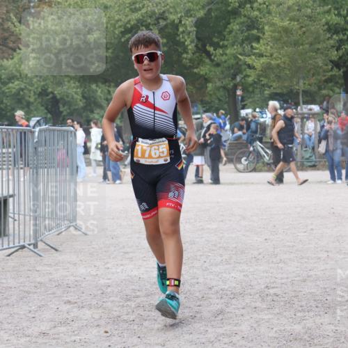 14.09.2025 - Stadtparktriathlon Strokosch-Dieckow http://msf.ph/oto/8900653 14.09.2025 14:39:38 Ziel 1535, 1549, 1736, 1765 meine-sportfotos.de