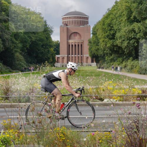 14.09.2025 - Stadtparktriathlon Michael Burmester http://msf.ph/oto/8900682 14.09.2025 13:06:31 Radfahren 1371, 1381, 1391, 1413, 1452 meine-sportfotos.de