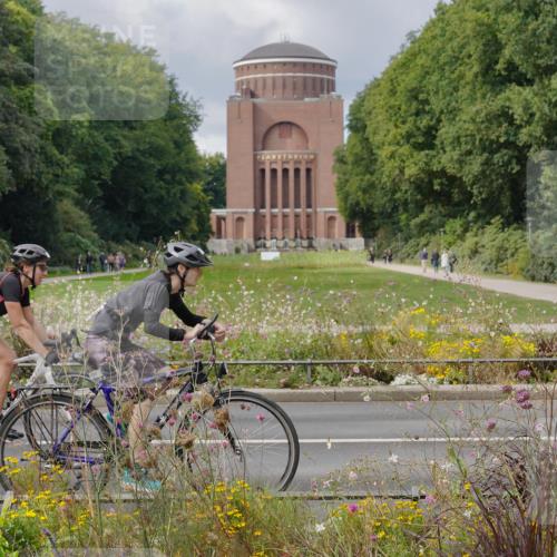 14.09.2025 - Stadtparktriathlon Michael Burmester http://msf.ph/oto/8900686 14.09.2025 13:06:33 Radfahren 1371, 1381, 1391, 1396, 1413, 1452 meine-sportfotos.de