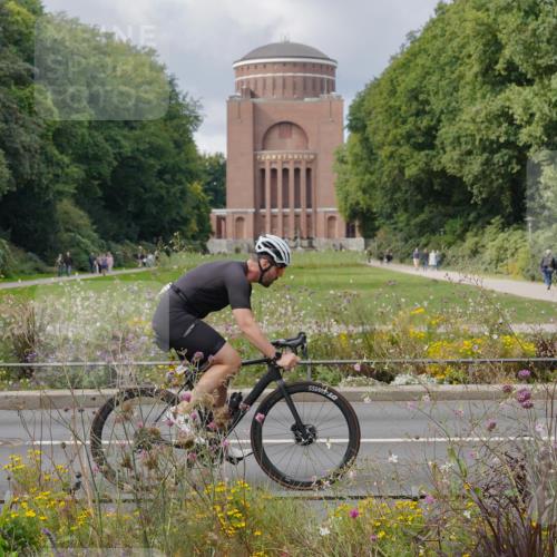 14.09.2025 - Stadtparktriathlon Michael Burmester http://msf.ph/oto/8900690 14.09.2025 13:06:41 Radfahren 1396, 1442, 1495 meine-sportfotos.de