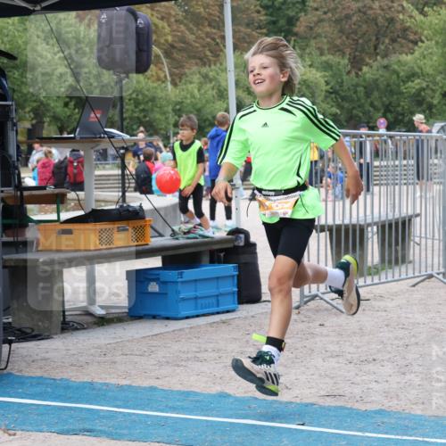 14.09.2025 - Stadtparktriathlon Strokosch-Dieckow http://msf.ph/oto/8900709 14.09.2025 14:40:10 Ziel 1768, 1778 meine-sportfotos.de