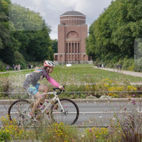 14.09.2025 - Stadtparktriathlon Michael Burmester http://msf.ph/oto/8900710 14.09.2025 13:07:03 Radfahren 1404, 1430, 1444, 1459 meine-sportfotos.de