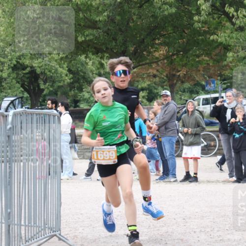 14.09.2025 - Stadtparktriathlon Strokosch-Dieckow http://msf.ph/oto/8900722 14.09.2025 14:40:18 Ziel 1699, 1751, 1778 meine-sportfotos.de