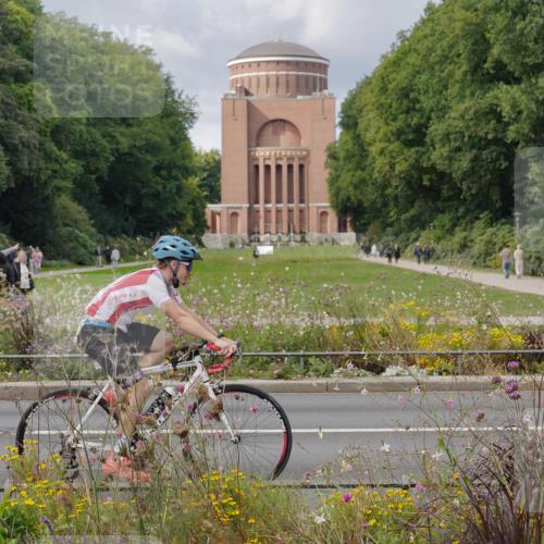 14.09.2025 - Stadtparktriathlon Michael Burmester http://msf.ph/oto/8900740 14.09.2025 13:07:21 Radfahren 1390, 1451, 1468 meine-sportfotos.de