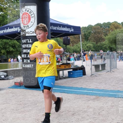 14.09.2025 - Stadtparktriathlon Strokosch-Dieckow http://msf.ph/oto/8900755 14.09.2025 14:40:37 Ziel 1694, 1696, 1781 meine-sportfotos.de