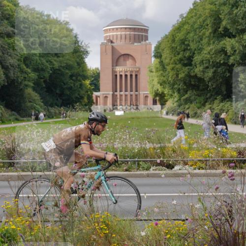 14.09.2025 - Stadtparktriathlon Michael Burmester http://msf.ph/oto/8900757 14.09.2025 13:07:38 Radfahren 1377, 1425, 1443, 1456 meine-sportfotos.de