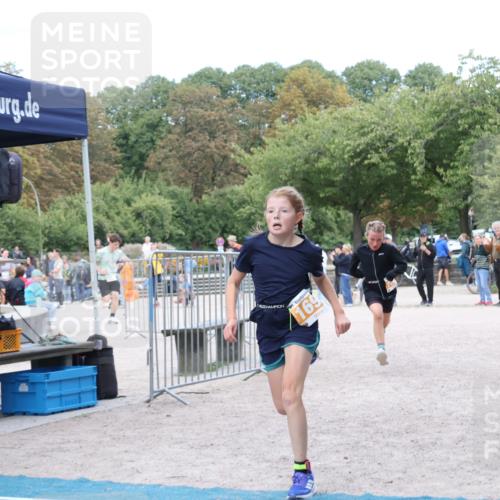 14.09.2025 - Stadtparktriathlon Strokosch-Dieckow http://msf.ph/oto/8900764 14.09.2025 14:40:40 Ziel 1557, 1694, 1696, 1781 meine-sportfotos.de