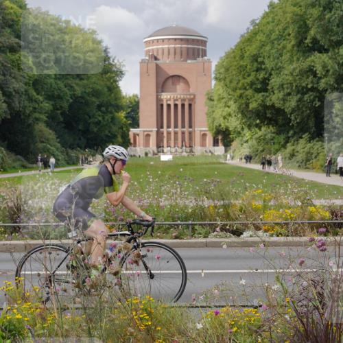 14.09.2025 - Stadtparktriathlon Michael Burmester http://msf.ph/oto/8900766 14.09.2025 13:07:45 Radfahren 1334, 1425, 1456 meine-sportfotos.de