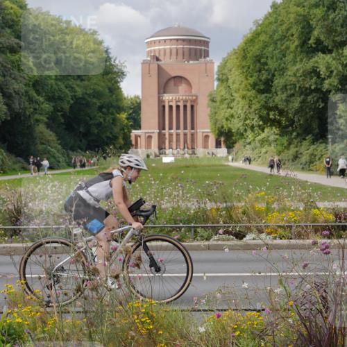 14.09.2025 - Stadtparktriathlon Michael Burmester http://msf.ph/oto/8900770 14.09.2025 13:07:51 Radfahren 1334, 1456, 1471, 1504 meine-sportfotos.de