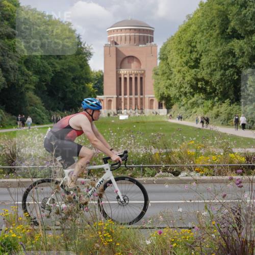 14.09.2025 - Stadtparktriathlon Michael Burmester http://msf.ph/oto/8900776 14.09.2025 13:07:54 Radfahren 1334, 1471, 1504 meine-sportfotos.de
