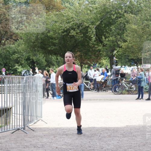 14.09.2025 - Stadtparktriathlon Strokosch-Dieckow http://msf.ph/oto/8900881 14.09.2025 14:41:56 Ziel 1722 meine-sportfotos.de