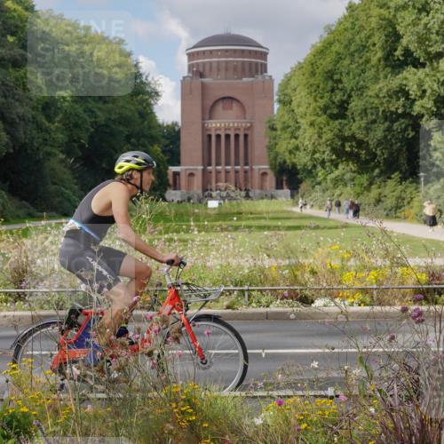14.09.2025 - Stadtparktriathlon Michael Burmester http://msf.ph/oto/8900901 14.09.2025 13:09:29 Radfahren 1343, 1351, 1441, 1454, 1479, 1492 meine-sportfotos.de
