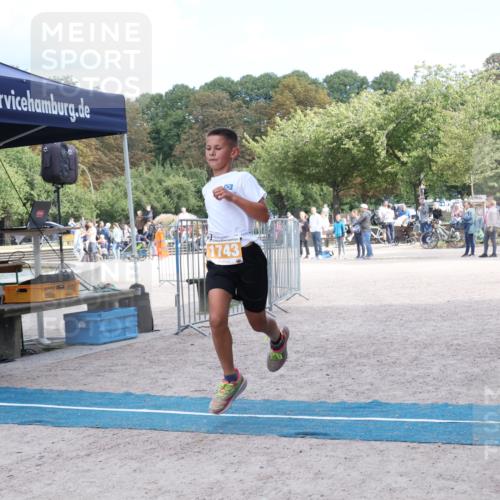 14.09.2025 - Stadtparktriathlon Strokosch-Dieckow http://msf.ph/oto/8900906 14.09.2025 14:42:05 Ziel 1743 meine-sportfotos.de