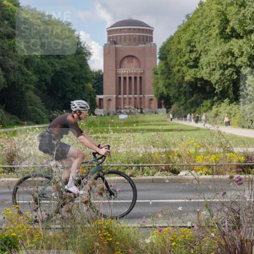 14.09.2025 - Stadtparktriathlon Michael Burmester http://msf.ph/oto/8900926 14.09.2025 13:09:42 Radfahren 1343, 1515 meine-sportfotos.de