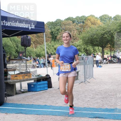 14.09.2025 - Stadtparktriathlon Strokosch-Dieckow http://msf.ph/oto/8900932 14.09.2025 14:42:18 Ziel 1698, 1747 meine-sportfotos.de