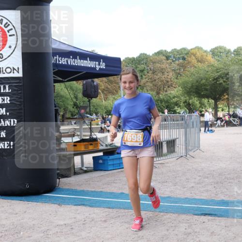 14.09.2025 - Stadtparktriathlon Strokosch-Dieckow http://msf.ph/oto/8900935 14.09.2025 14:42:18 Ziel 1698, 1747 meine-sportfotos.de