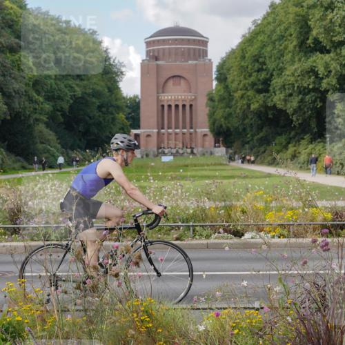 14.09.2025 - Stadtparktriathlon Michael Burmester http://msf.ph/oto/8900996 14.09.2025 13:10:31 Radfahren 1331, 1341, 1387, 1489, 1510 meine-sportfotos.de