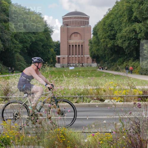 14.09.2025 - Stadtparktriathlon Michael Burmester http://msf.ph/oto/8901011 14.09.2025 13:10:39 Radfahren 1331, 1341, 1342, 1380, 1414, 1431, 1510, 1519 meine-sportfotos.de