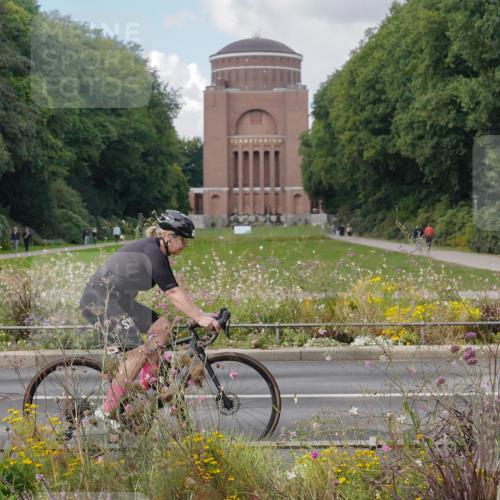 14.09.2025 - Stadtparktriathlon Michael Burmester http://msf.ph/oto/8901027 14.09.2025 13:10:44 Radfahren 1341, 1342, 1380, 1414, 1431, 1476, 1493, 1519 meine-sportfotos.de