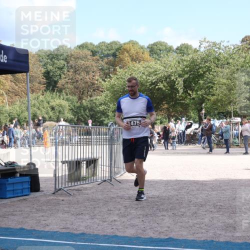 14.09.2025 - Stadtparktriathlon Strokosch-Dieckow http://msf.ph/oto/8901033 14.09.2025 14:43:33 Ziel 1475 meine-sportfotos.de
