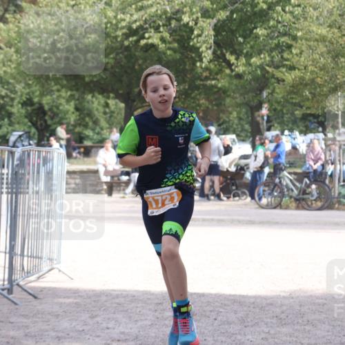 14.09.2025 - Stadtparktriathlon Strokosch-Dieckow http://msf.ph/oto/8901089 14.09.2025 14:44:27 Ziel 1721 meine-sportfotos.de