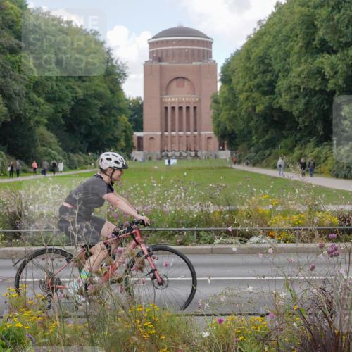 14.09.2025 - Stadtparktriathlon Michael Burmester http://msf.ph/oto/8901117 14.09.2025 13:12:08 Radfahren 1275, 1326, 1394, 1429, 1465, 1472, 1545, 1558 meine-sportfotos.de