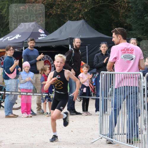 14.09.2025 - Stadtparktriathlon Strokosch-Dieckow http://msf.ph/oto/8901182 14.09.2025 15:01:24 Ziel 1833 meine-sportfotos.de