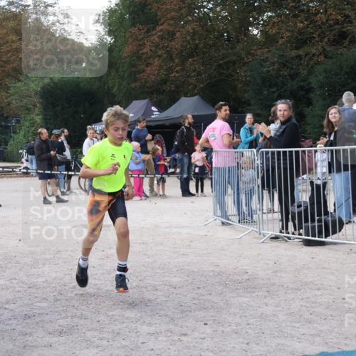 14.09.2025 - Stadtparktriathlon Strokosch-Dieckow http://msf.ph/oto/8901197 14.09.2025 15:01:33 Ziel 1833, 1843 meine-sportfotos.de