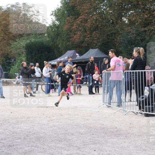 14.09.2025 - Stadtparktriathlon Strokosch-Dieckow http://msf.ph/oto/8901203 14.09.2025 15:01:39 Ziel 1808, 1827, 1841, 1843 meine-sportfotos.de