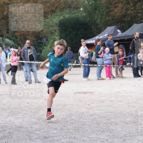 14.09.2025 - Stadtparktriathlon Strokosch-Dieckow http://msf.ph/oto/8901231 14.09.2025 15:02:15 Ziel 1842, 1847, 1858 meine-sportfotos.de