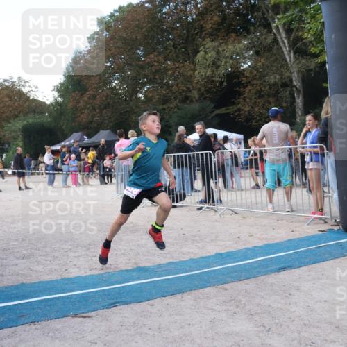 14.09.2025 - Stadtparktriathlon Strokosch-Dieckow http://msf.ph/oto/8901234 14.09.2025 15:02:16 Ziel 1842, 1847, 1858 meine-sportfotos.de
