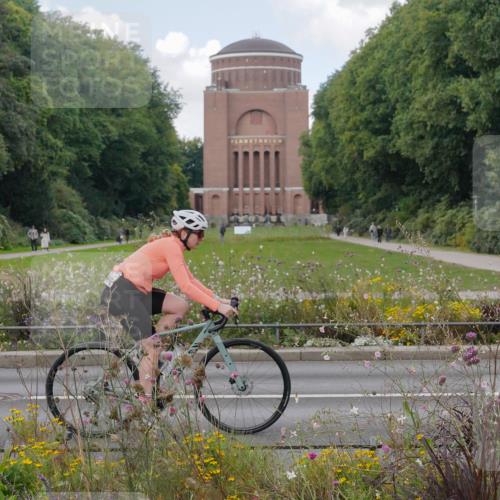 14.09.2025 - Stadtparktriathlon Michael Burmester http://msf.ph/oto/8901241 14.09.2025 13:12:36 Radfahren 1370, 1426, 1494 meine-sportfotos.de