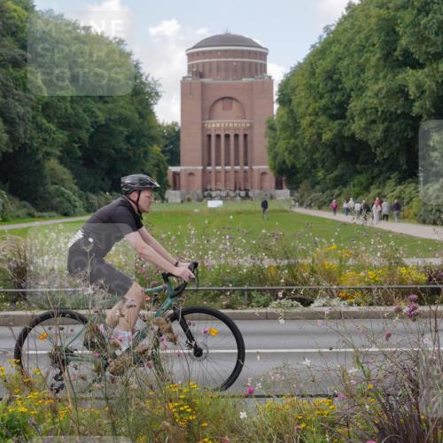 14.09.2025 - Stadtparktriathlon Michael Burmester http://msf.ph/oto/8901310 14.09.2025 13:13:41 Radfahren 1423, 1487, 1505, 1530 meine-sportfotos.de