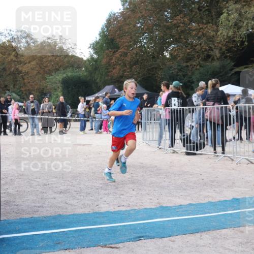 14.09.2025 - Stadtparktriathlon Strokosch-Dieckow http://msf.ph/oto/8901311 14.09.2025 15:02:59 Ziel 1850, 1852 meine-sportfotos.de