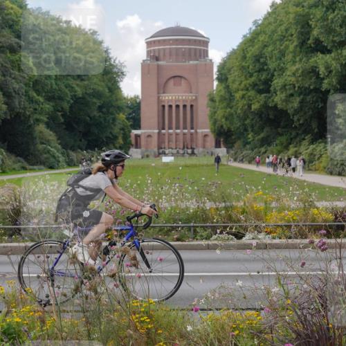 14.09.2025 - Stadtparktriathlon Michael Burmester http://msf.ph/oto/8901315 14.09.2025 13:13:43 Radfahren 1423, 1487, 1505, 1530 meine-sportfotos.de