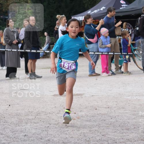 14.09.2025 - Stadtparktriathlon Strokosch-Dieckow http://msf.ph/oto/8901364 14.09.2025 15:03:19 Ziel 1798, 1815, 1823 meine-sportfotos.de