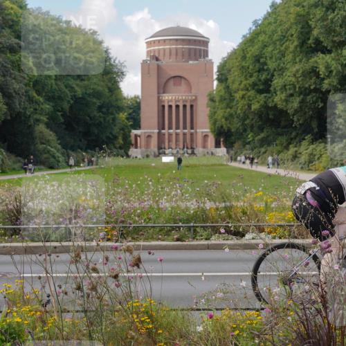 14.09.2025 - Stadtparktriathlon Michael Burmester http://msf.ph/oto/8901375 14.09.2025 13:14:36 Radfahren 1327, 1336, 1430, 1444, 1504, 1525 meine-sportfotos.de