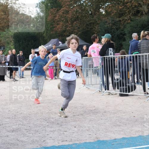 14.09.2025 - Stadtparktriathlon Strokosch-Dieckow http://msf.ph/oto/8901381 14.09.2025 15:03:26 Ziel 1815, 1818, 1840, 1863 meine-sportfotos.de