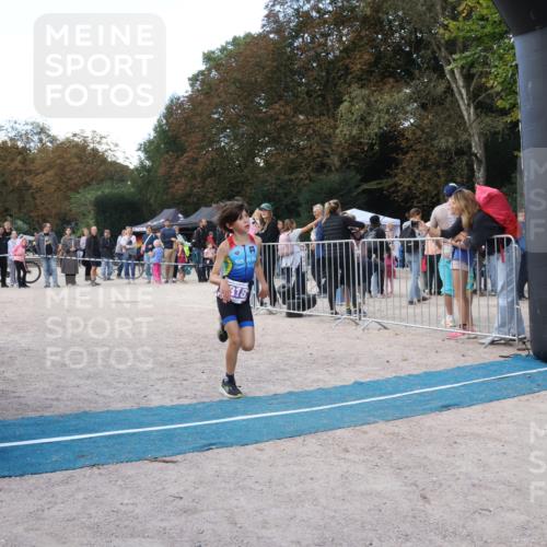14.09.2025 - Stadtparktriathlon Strokosch-Dieckow http://msf.ph/oto/8901399 14.09.2025 15:03:32 Ziel 1818, 1829, 1840, 1863 meine-sportfotos.de