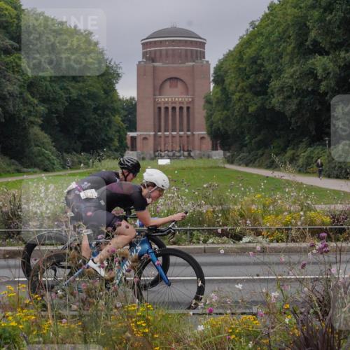 14.09.2025 - Stadtparktriathlon Michael Burmester http://msf.ph/oto/8901459 14.09.2025 09:25:19 Radfahren 322, 397, 468, 475, 493, 502 meine-sportfotos.de