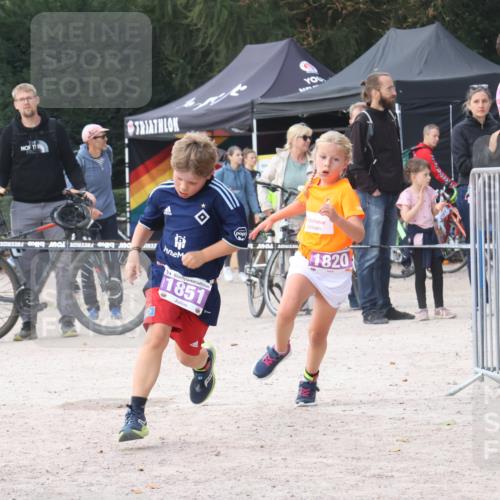 14.09.2025 - Stadtparktriathlon Strokosch-Dieckow http://msf.ph/oto/8901483 14.09.2025 15:04:15 Ziel 1802, 1820, 1828, 1834, 1845, 1851 meine-sportfotos.de