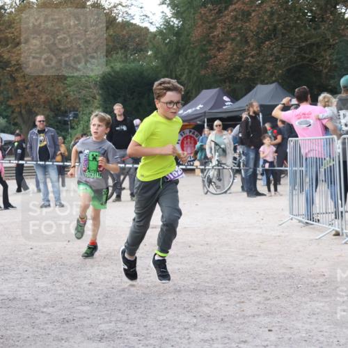 14.09.2025 - Stadtparktriathlon Strokosch-Dieckow http://msf.ph/oto/8901498 14.09.2025 15:04:18 Ziel 1802, 1820, 1821, 1828, 1834, 1845, 1851 meine-sportfotos.de