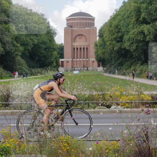 14.09.2025 - Stadtparktriathlon Michael Burmester http://msf.ph/oto/8901524 14.09.2025 13:17:00 Radfahren 1432, 1462, 1477, 1532, 1559 meine-sportfotos.de
