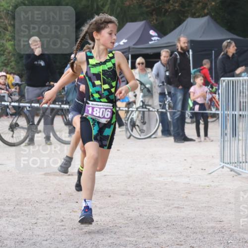 14.09.2025 - Stadtparktriathlon Strokosch-Dieckow http://msf.ph/oto/8901544 14.09.2025 15:04:32 Ziel 1422, 1805, 1806, 1809, 1831, 1836, 1848, 1857 meine-sportfotos.de
