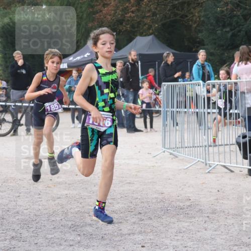14.09.2025 - Stadtparktriathlon Strokosch-Dieckow http://msf.ph/oto/8901546 14.09.2025 15:04:32 Ziel 1422, 1805, 1806, 1809, 1831, 1836, 1848, 1857 meine-sportfotos.de