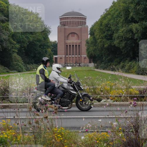14.09.2025 - Stadtparktriathlon Michael Burmester http://msf.ph/oto/8901577 14.09.2025 09:26:05 Radfahren 395, 455, 482 meine-sportfotos.de