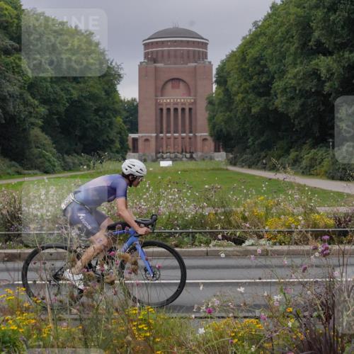 14.09.2025 - Stadtparktriathlon Michael Burmester http://msf.ph/oto/8901586 14.09.2025 09:26:09 Radfahren 395, 482 meine-sportfotos.de