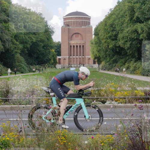 14.09.2025 - Stadtparktriathlon Michael Burmester http://msf.ph/oto/8901594 14.09.2025 13:17:40 Radfahren 1454, 1488, 1499, 1510, 1522, 1544 meine-sportfotos.de